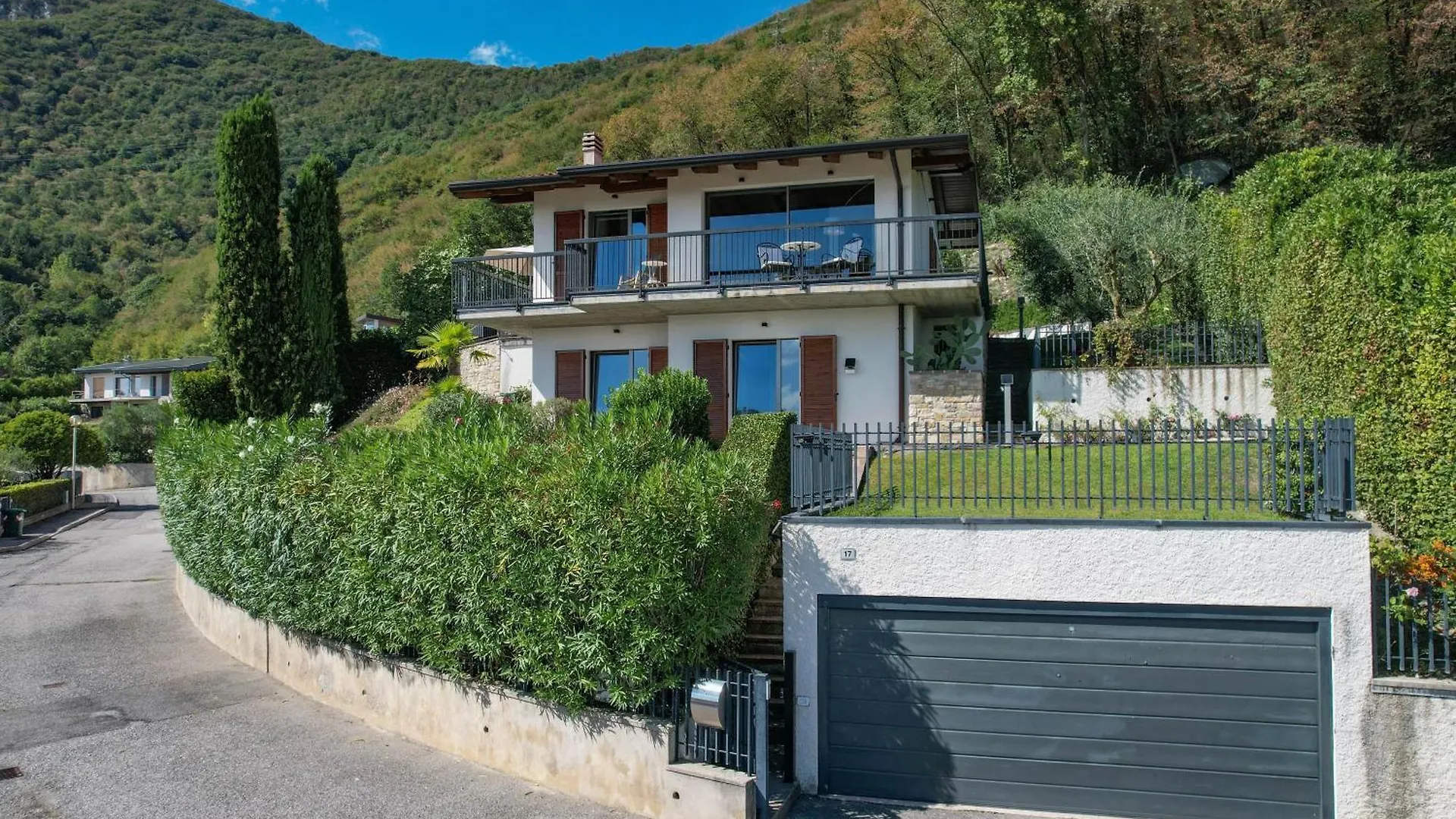 Villa Rondine - Villa Mit Beheiztem Pool Salo 0*,
